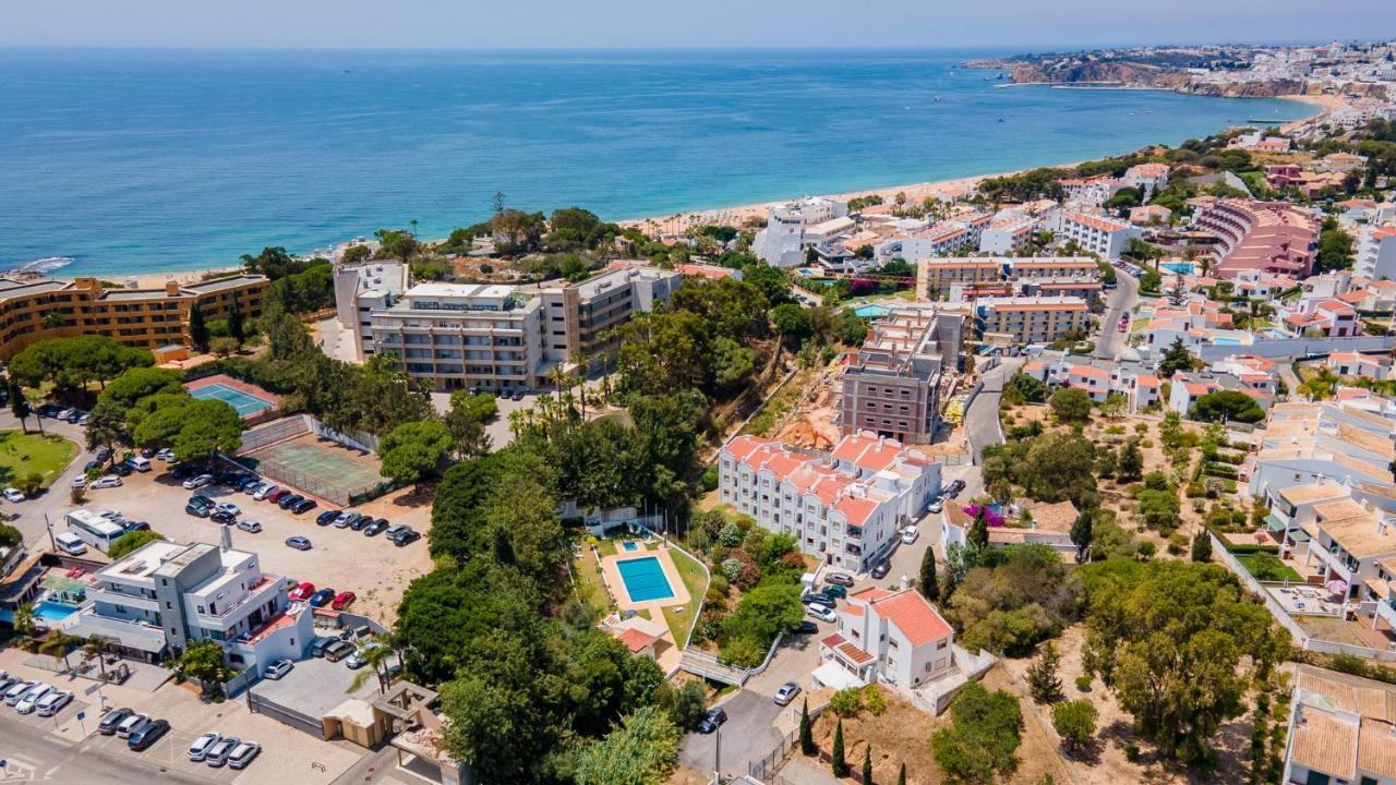 Charming Beachside Apartment W/ Pool By Lovelystay Албуфейра Экстерьер фото